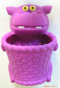 供應優(yōu)質筆筒文具筒——義烏市禮中龍工藝品廠機械設備介紹